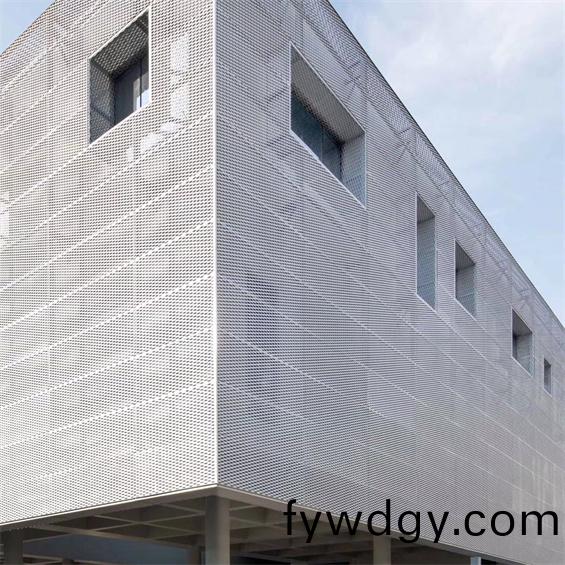 金(jin)屬(shu)網闆(ban)係列(lie) 金屬網闆(ban)係列